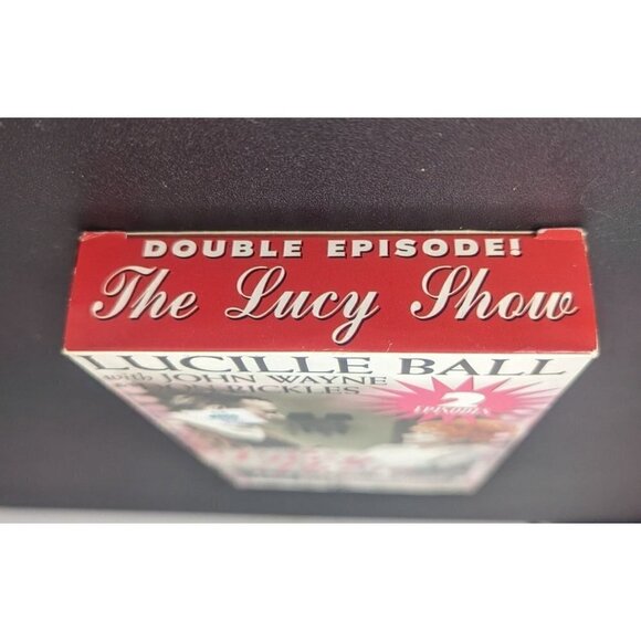 The Lucy Show - Lucy Meets John Wayne/ Lucy the Fight Manager (VHS, 2001) - Picture 3 of 6